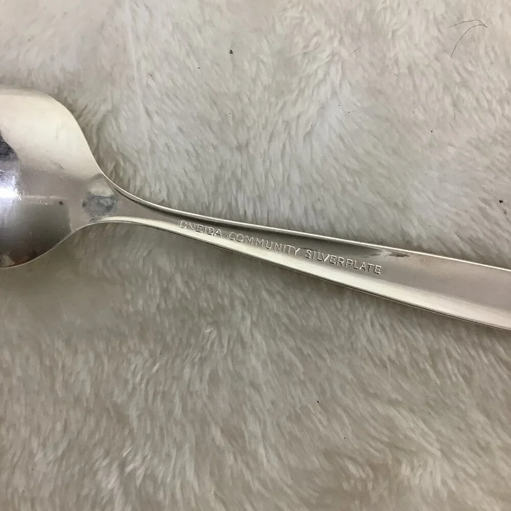 Oneida Silverplate Enchantment Gentle Rose 1960’s Flatware 8 Pc Lot Teaspoons‎